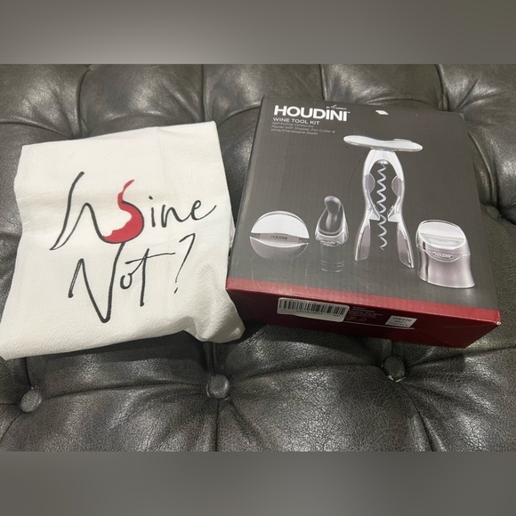 New! Wine Tool Kit With “Wine Not” Decorative Towel - Picture 1 of 7